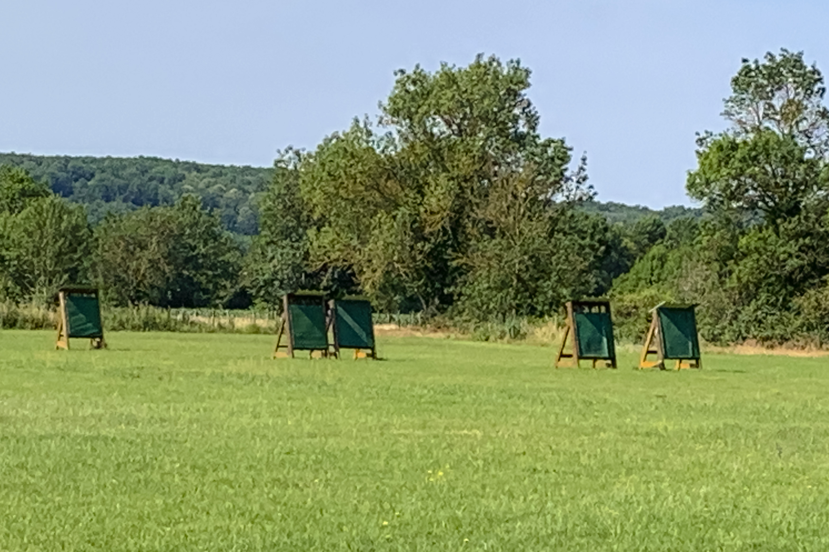 Complexe Pierre Coubertin, situé Plaine de La Porte du Bourg, pour le tir à l’arc et les entraînements de rugby Complexe Pierre Coubertin